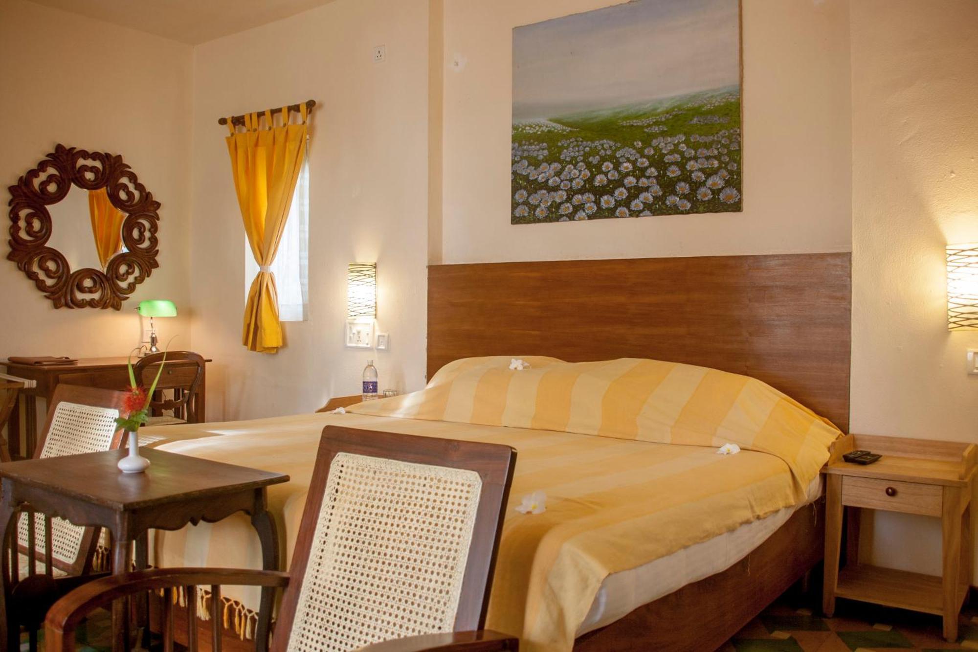 Deluxe Double Room on Ground Floor Garden View